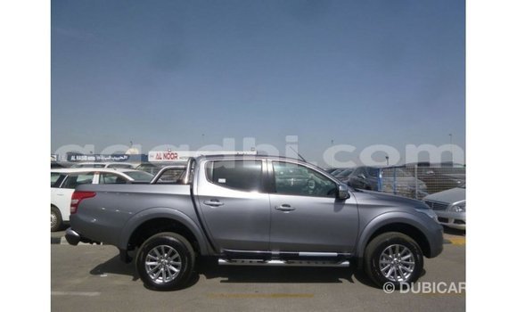 Acheter Import Voiture Mitsubishi i Autre à Import - Dubai, Somalie Acheter Import Voiture Mitsubishi i Autre à Import - Dubai, Somalie