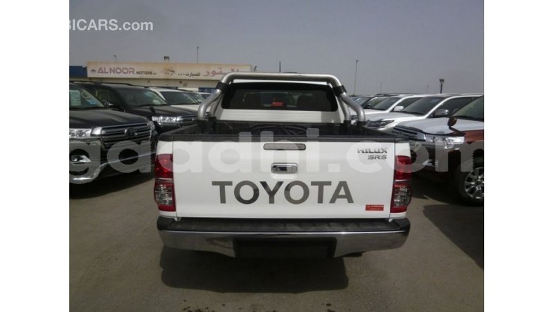 Big with watermark toyota hilux somalia import dubai 4115