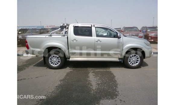 ይግዙ Imported Toyota Hilux ሌላ መኪና በ Import - Dubai በ ሶማሊያ ይግዙ Imported Toyota Hilux ሌላ መኪና በ Import - Dubai በ ሶማሊያ