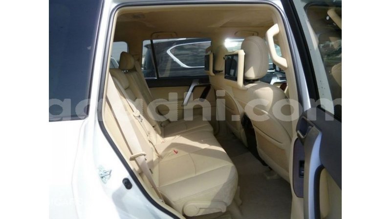 Big with watermark toyota prado somalia import dubai 4117