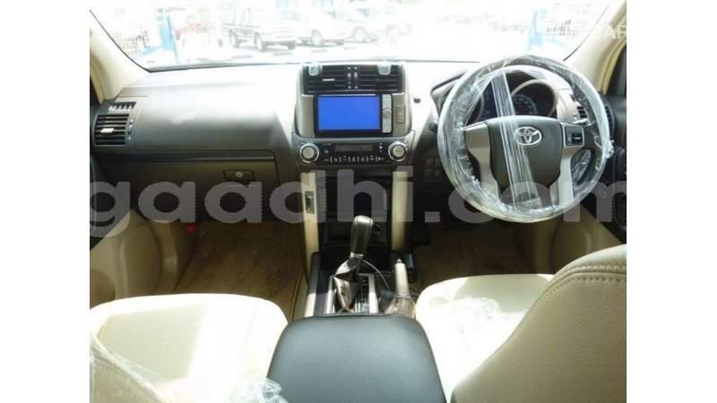 Big with watermark toyota prado somalia import dubai 4119