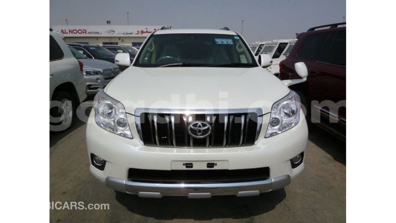 Big with watermark toyota prado somalia import dubai 4119