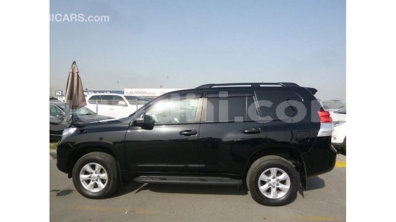 Big with watermark toyota prado somalia import dubai 4124