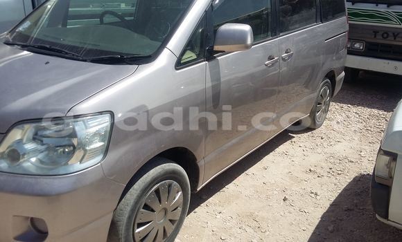 Oofamaa Toyota 4Runner Other Makiinaa iti Hargeysa keessatti Somaliland keessatti Oofamaa Toyota 4Runner Other Makiinaa iti Hargeysa keessatti Somaliland keessatti