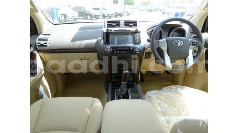 Big with watermark toyota prado somalia import dubai 4126