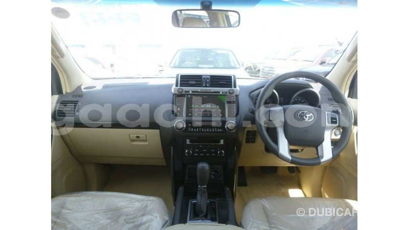 Big with watermark toyota prado somalia import dubai 4127