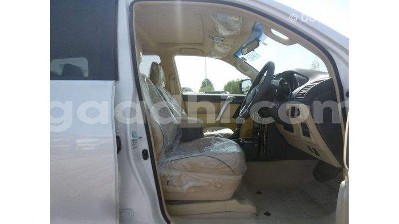 Big with watermark toyota prado somalia import dubai 4127