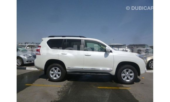 ይግዙ Imported Toyota Prado ነጭ መኪና በ Import - Dubai በ ሶማሊያ ይግዙ Imported Toyota Prado ነጭ መኪና በ Import - Dubai በ ሶማሊያ