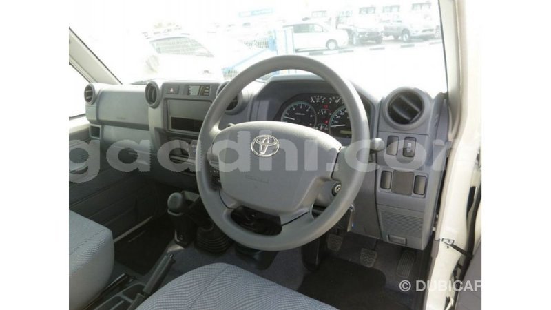 Big with watermark toyota land cruiser somalia import dubai 4128