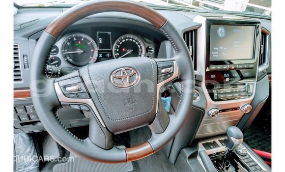 اشتري Imported Toyota Land Cruiser أسود سيارة في Import - Dubai في الصومال اشتري Imported Toyota Land Cruiser أسود سيارة في Import - Dubai في الصومال