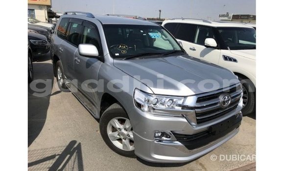 Acheter Import Voiture Toyota Land Cruiser Autre à Import - Dubai, Somalie Acheter Import Voiture Toyota Land Cruiser Autre à Import - Dubai, Somalie