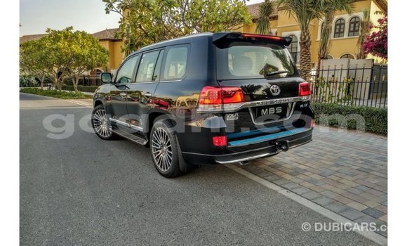 اشتري Imported Toyota Land Cruiser أسود سيارة في Import - Dubai في الصومال اشتري Imported Toyota Land Cruiser أسود سيارة في Import - Dubai في الصومال