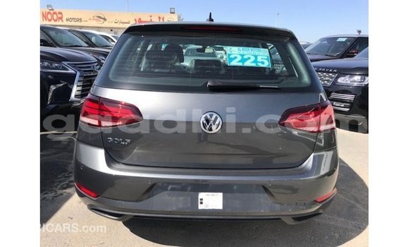 ይግዙ Imported Volkswagen Golf ሌላ መኪና በ Import - Dubai በ ሶማሊያ ይግዙ Imported Volkswagen Golf ሌላ መኪና በ Import - Dubai በ ሶማሊያ
