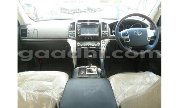 Acheter Import Voiture Toyota Land Cruiser Autre à Import - Dubai, Somalie Acheter Import Voiture Toyota Land Cruiser Autre à Import - Dubai, Somalie