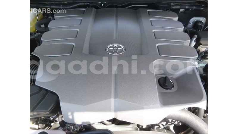 Big with watermark toyota land cruiser somalia import dubai 4153