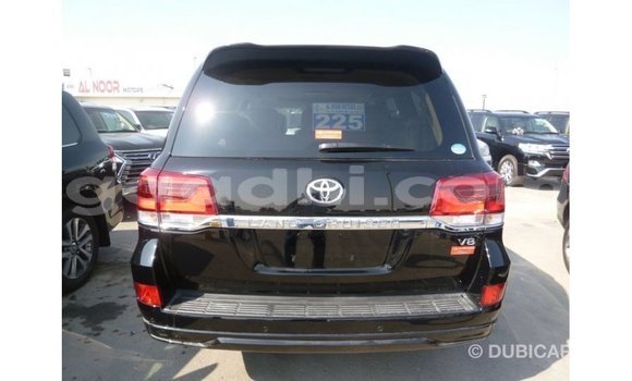 Acheter Import Voiture Toyota Land Cruiser Noir à Import - Dubai, Somalie Acheter Import Voiture Toyota Land Cruiser Noir à Import - Dubai, Somalie