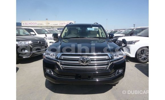 ይግዙ Imported Toyota Land Cruiser ጥቁር መኪና በ Import - Dubai በ ሶማሊያ ይግዙ Imported Toyota Land Cruiser ጥቁር መኪና በ Import - Dubai በ ሶማሊያ