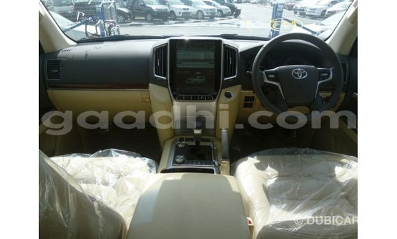Acheter Import Voiture Toyota Land Cruiser Autre à Import - Dubai, Somalie Acheter Import Voiture Toyota Land Cruiser Autre à Import - Dubai, Somalie