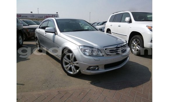 ይግዙ Imported Mercedes-Benz 200 ሌላ መኪና በ Import - Dubai በ ሶማሊያ ይግዙ Imported Mercedes-Benz 200 ሌላ መኪና በ Import - Dubai በ ሶማሊያ