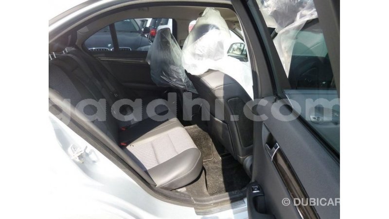 Big with watermark mercedes benz 200 somalia import dubai 4159