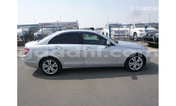 ይግዙ Imported Mercedes-Benz 200 ሌላ መኪና በ Import - Dubai በ ሶማሊያ ይግዙ Imported Mercedes-Benz 200 ሌላ መኪና በ Import - Dubai በ ሶማሊያ
