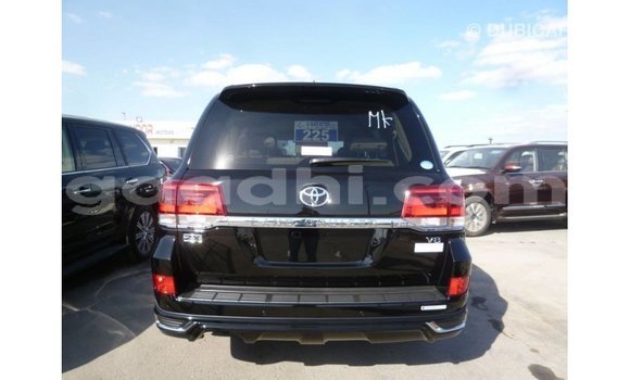 Acheter Import Voiture Toyota Land Cruiser Noir à Import - Dubai, Somalie Acheter Import Voiture Toyota Land Cruiser Noir à Import - Dubai, Somalie