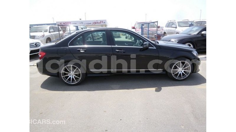 Big with watermark mercedes benz 200 somalia import dubai 4161