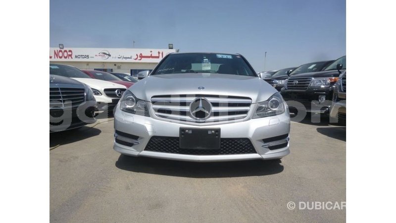 Big with watermark mercedes benz 200 somalia import dubai 4164