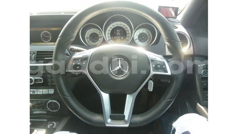 Big with watermark mercedes benz 200 somalia import dubai 4164