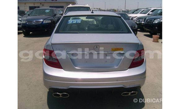 ይግዙ Imported Mercedes-Benz 190 ሌላ መኪና በ Import - Dubai በ ሶማሊያ ይግዙ Imported Mercedes-Benz 190 ሌላ መኪና በ Import - Dubai በ ሶማሊያ