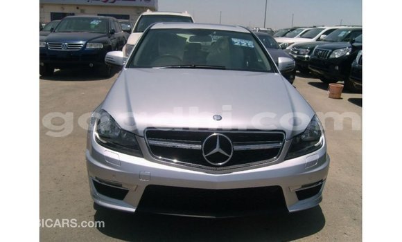 ይግዙ Imported Mercedes-Benz 190 ሌላ መኪና በ Import - Dubai በ ሶማሊያ ይግዙ Imported Mercedes-Benz 190 ሌላ መኪና በ Import - Dubai በ ሶማሊያ