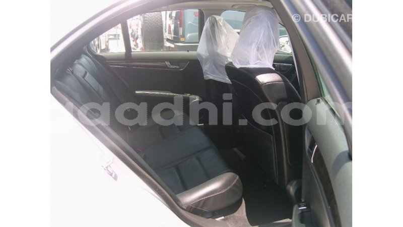 Big with watermark mercedes benz 190 somalia import dubai 4165