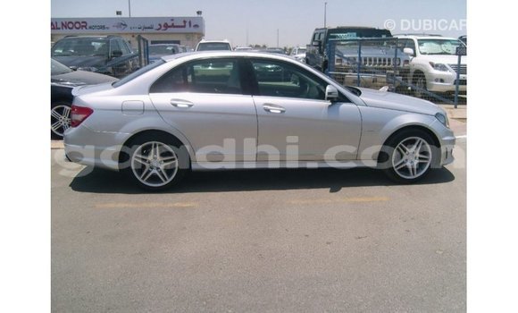 ይግዙ Imported Mercedes-Benz 190 ሌላ መኪና በ Import - Dubai በ ሶማሊያ ይግዙ Imported Mercedes-Benz 190 ሌላ መኪና በ Import - Dubai በ ሶማሊያ
