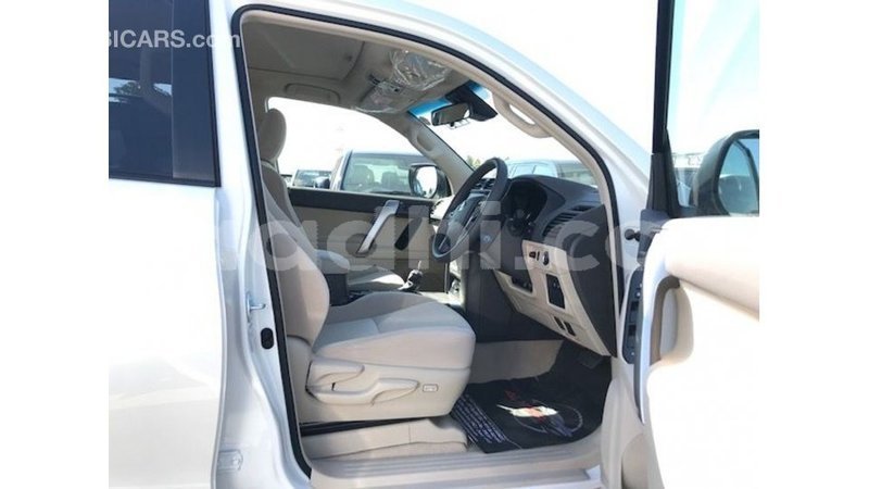 Big with watermark toyota prado somalia import dubai 4166