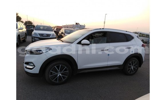 Buy Import Hyundai Tucson White Car in Import - Dubai in Somalia Buy Import Hyundai Tucson White Car in Import - Dubai in Somalia