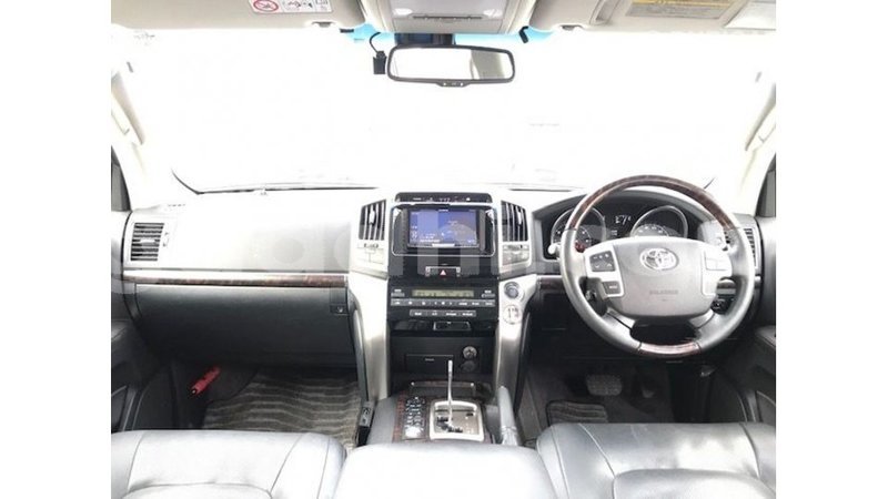 Big with watermark toyota land cruiser somalia import dubai 4170