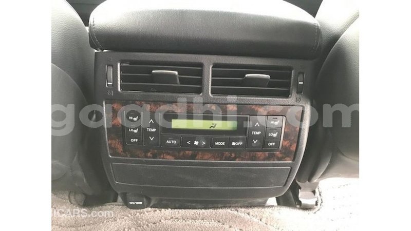 Big with watermark toyota land cruiser somalia import dubai 4170