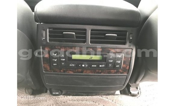 Buy Import Toyota Land Cruiser White Car in Import - Dubai in Somalia Buy Import Toyota Land Cruiser White Car in Import - Dubai in Somalia