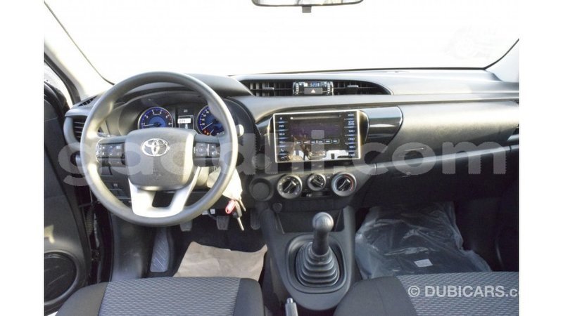 Big with watermark toyota hilux somalia import dubai 4171