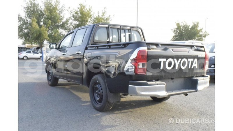 Big with watermark toyota hilux somalia import dubai 4171