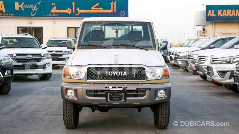 Big with watermark toyota land cruiser somalia import dubai 4175