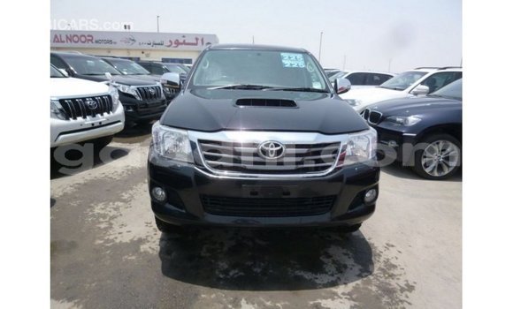 ይግዙ Imported Toyota Hilux ጥቁር መኪና በ Import - Dubai በ ሶማሊያ ይግዙ Imported Toyota Hilux ጥቁር መኪና በ Import - Dubai በ ሶማሊያ