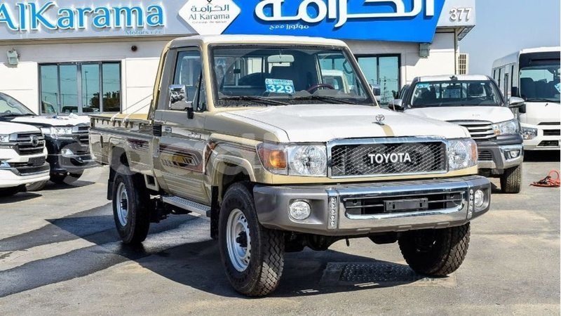 Big with watermark toyota land cruiser somalia import dubai 4182