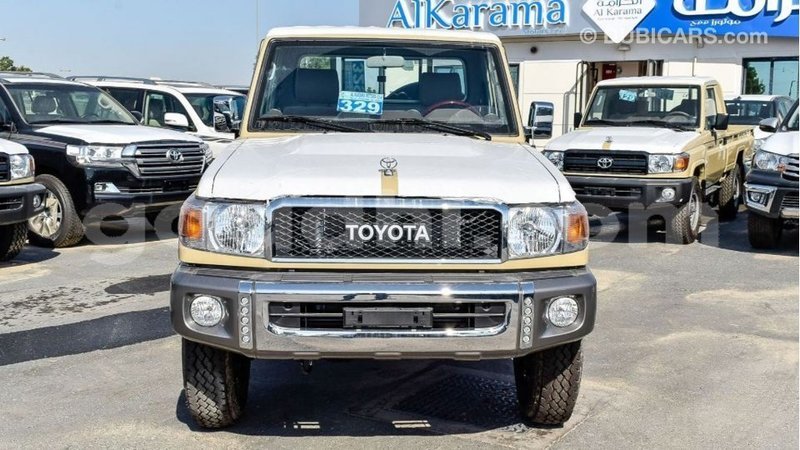 Big with watermark toyota land cruiser somalia import dubai 4182