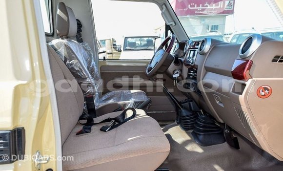 ይግዙ Imported Toyota Land Cruiser Beige መኪና በ Import - Dubai በ ሶማሊያ ይግዙ Imported Toyota Land Cruiser Beige መኪና በ Import - Dubai በ ሶማሊያ