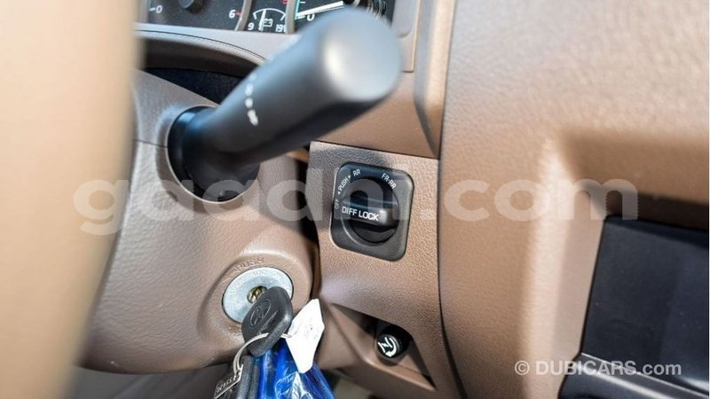 Big with watermark toyota land cruiser somalia import dubai 4185
