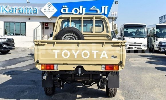 Nunua Imported Toyota Land Cruiser Beige Gari ndani ya Import - Dubai nchini Somalia Nunua Imported Toyota Land Cruiser Beige Gari ndani ya Import - Dubai nchini Somalia