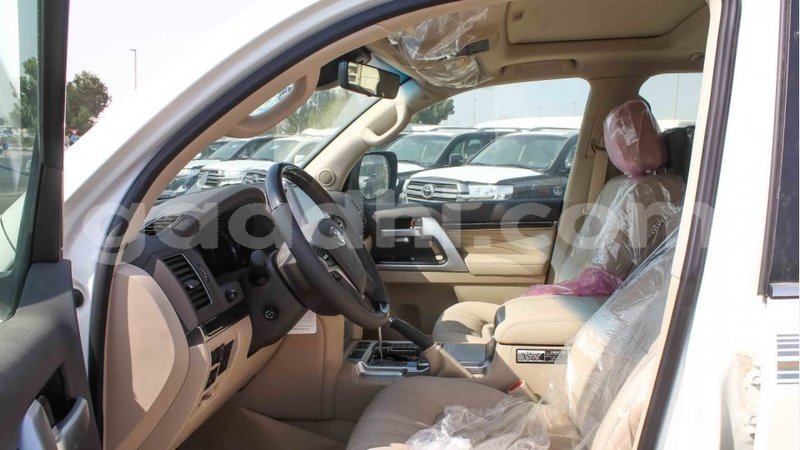 Big with watermark toyota land cruiser somalia import dubai 4187