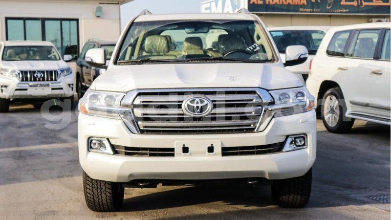 Big with watermark toyota land cruiser somalia import dubai 4189
