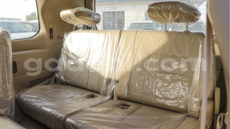 Big with watermark toyota land cruiser somalia import dubai 4189